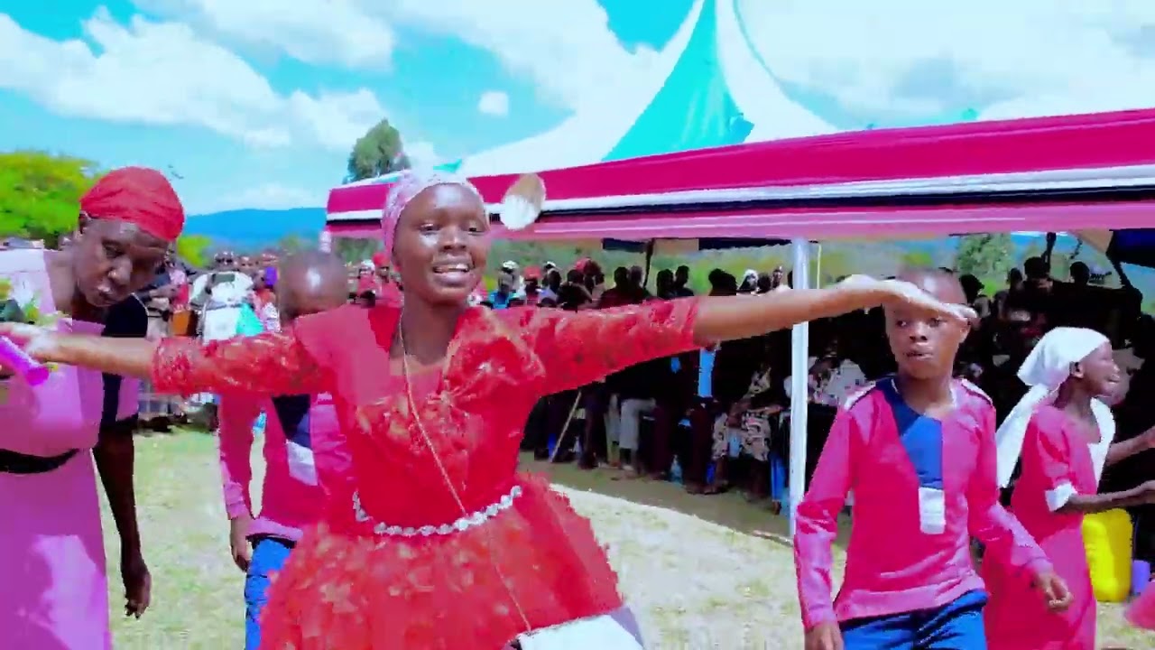 FLAVIAN'S PRE WEDDING SONG BY MERCY CHEPNGENO FORTENAN Beautifull pre wedding