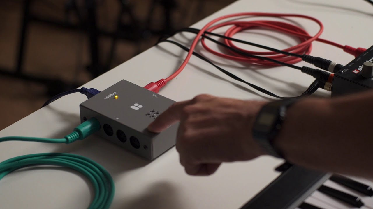 Playing Monophonic Instruments as a Polyphonic One Using Midihub