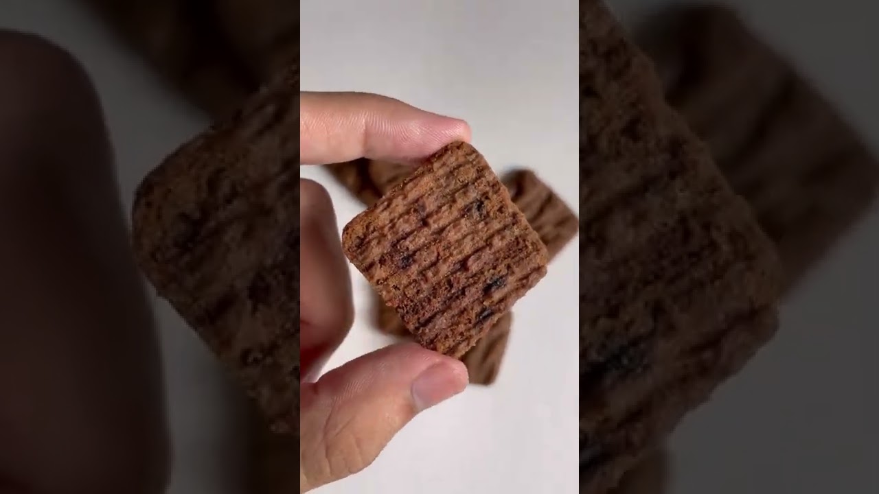 Britannia::"Tiger Krunch Chocochip Biscuits"