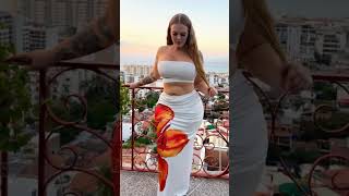 Lana Irvin - Curvy American Model, Influencer, Instagram, Bold Fashion, Body-Positivity, Charisma