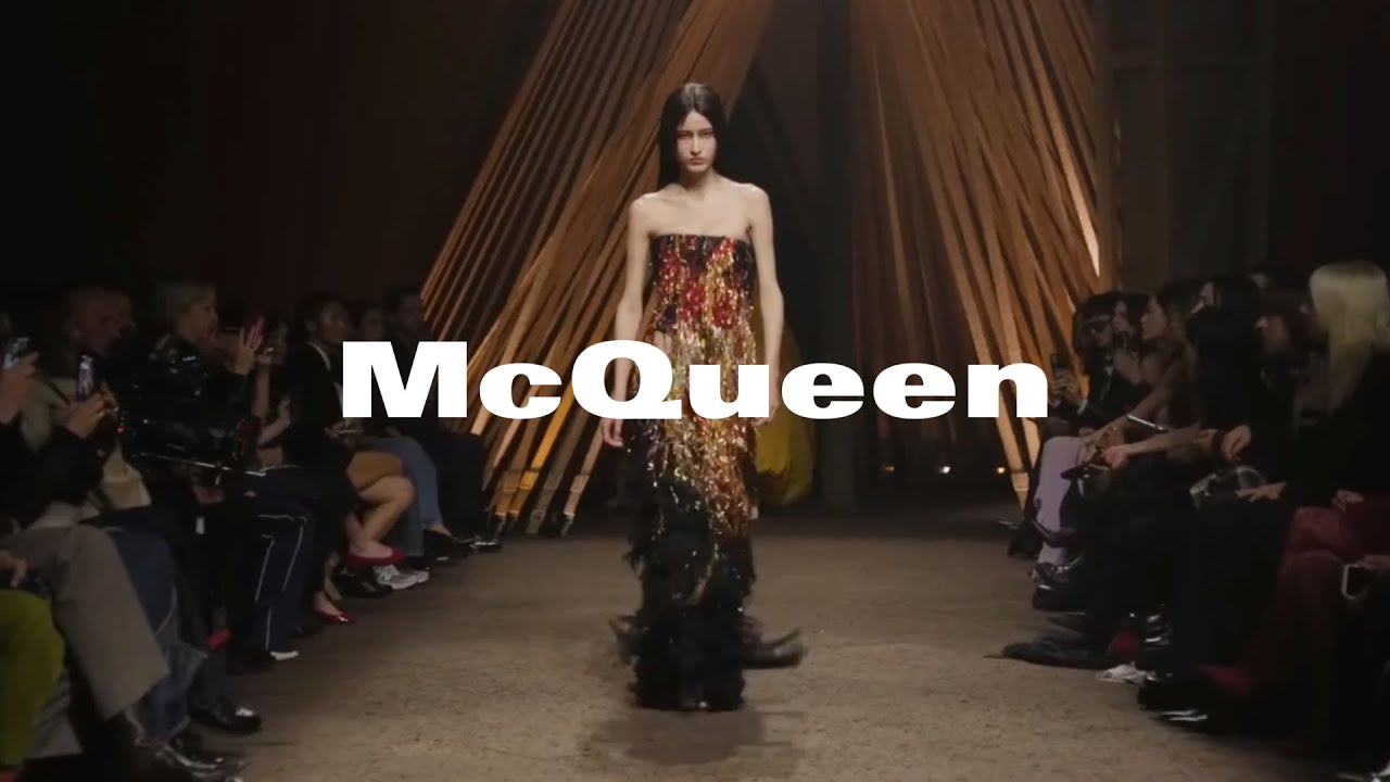 McQueen Spring Summer 2026 Fashion Show | Paris Fashion Week - YouTube