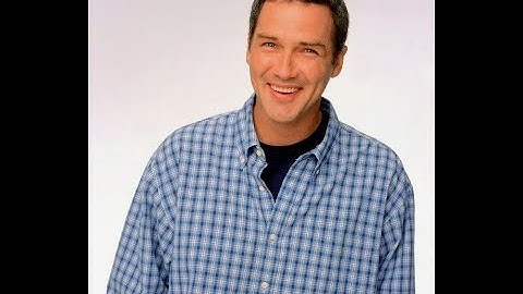 Norm Macdonald reads "The Final Chapter" from his book. Poignant, funny, brilliant and bittersweet.