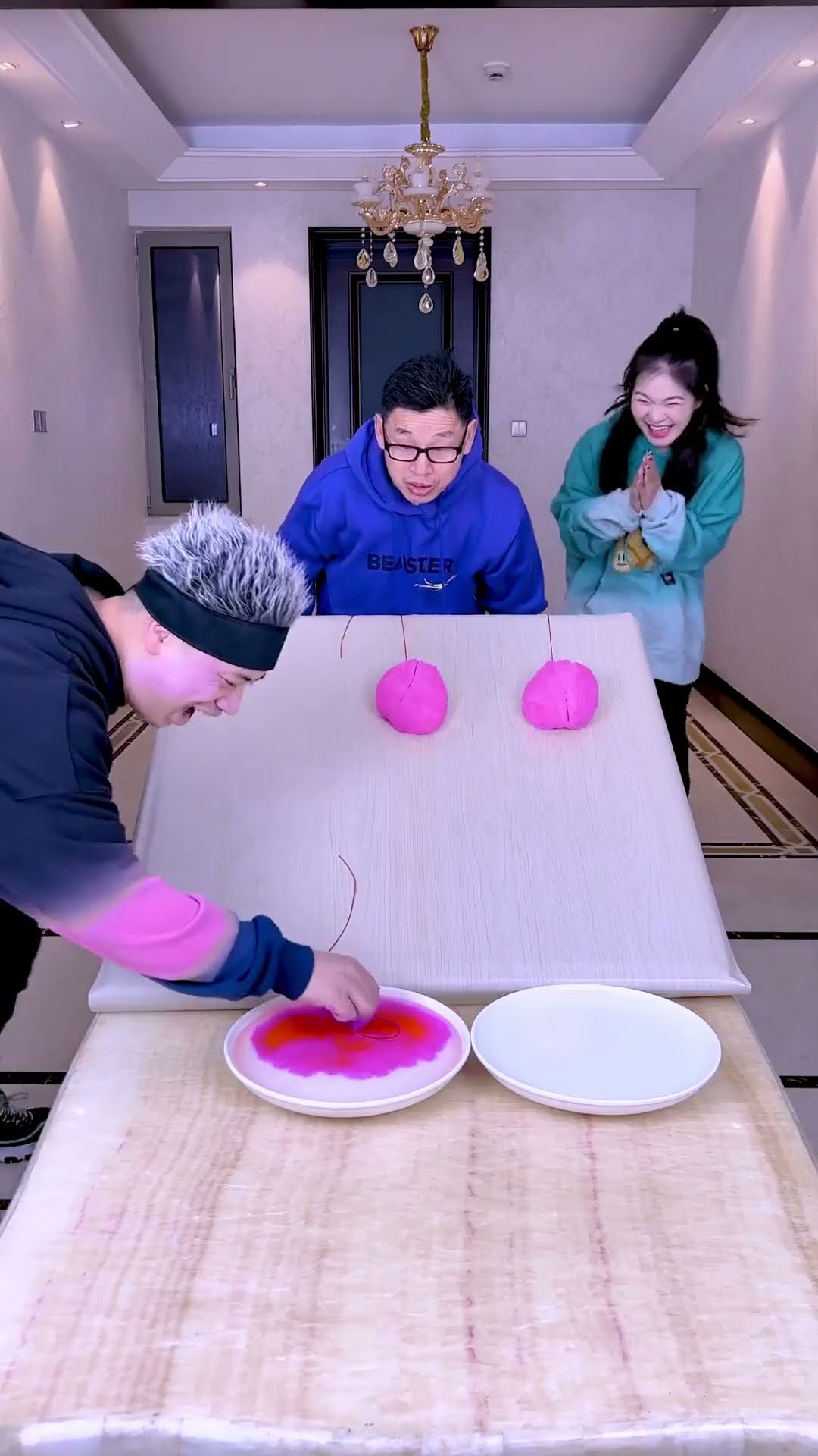 Guess The Blind Box Challenge, This Is So Fun#Christmas #Funnyfamily #Partygames #Funny