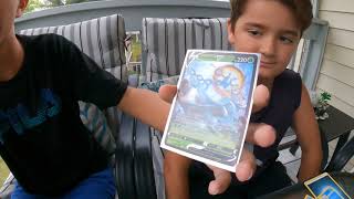 Pokémon Shining Fates Elite Trainer Box