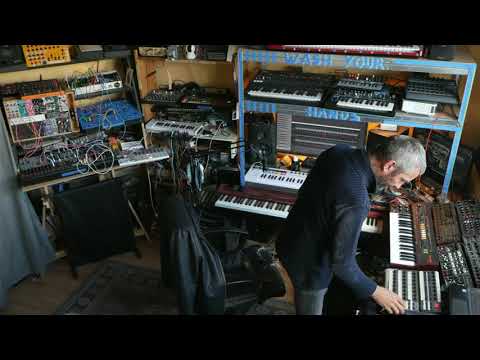 Live mega-synth jam