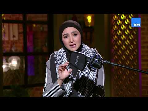 كان شايل الوانه كان رايح مدرسته وبيحلم بحصانه وبلعبه وطيارته هلا رشدي تبدع في أغنية القدس هترجع لنا