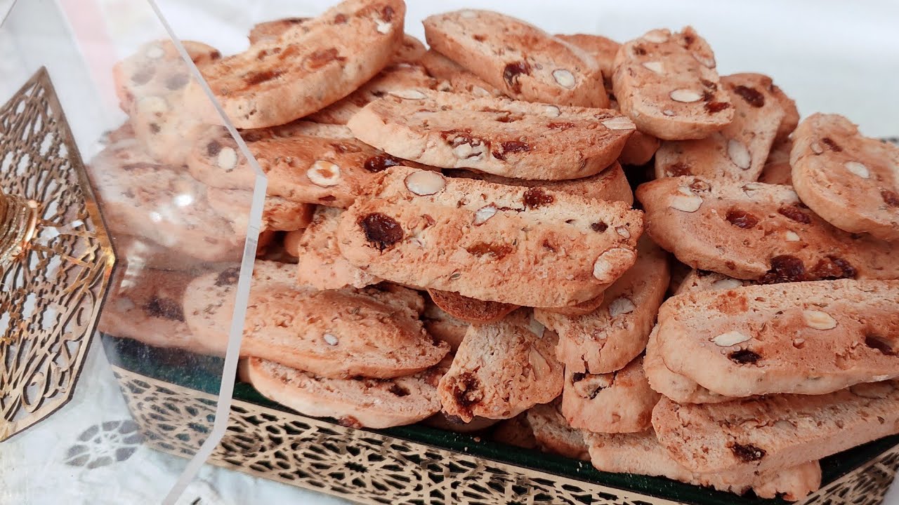 فقاص بدون تكسير،اللي ما كاينجحش ليها الفقاص دخل تستافد،غادي نشارك معاكم اسرار المحترفات.وصفة سهلة