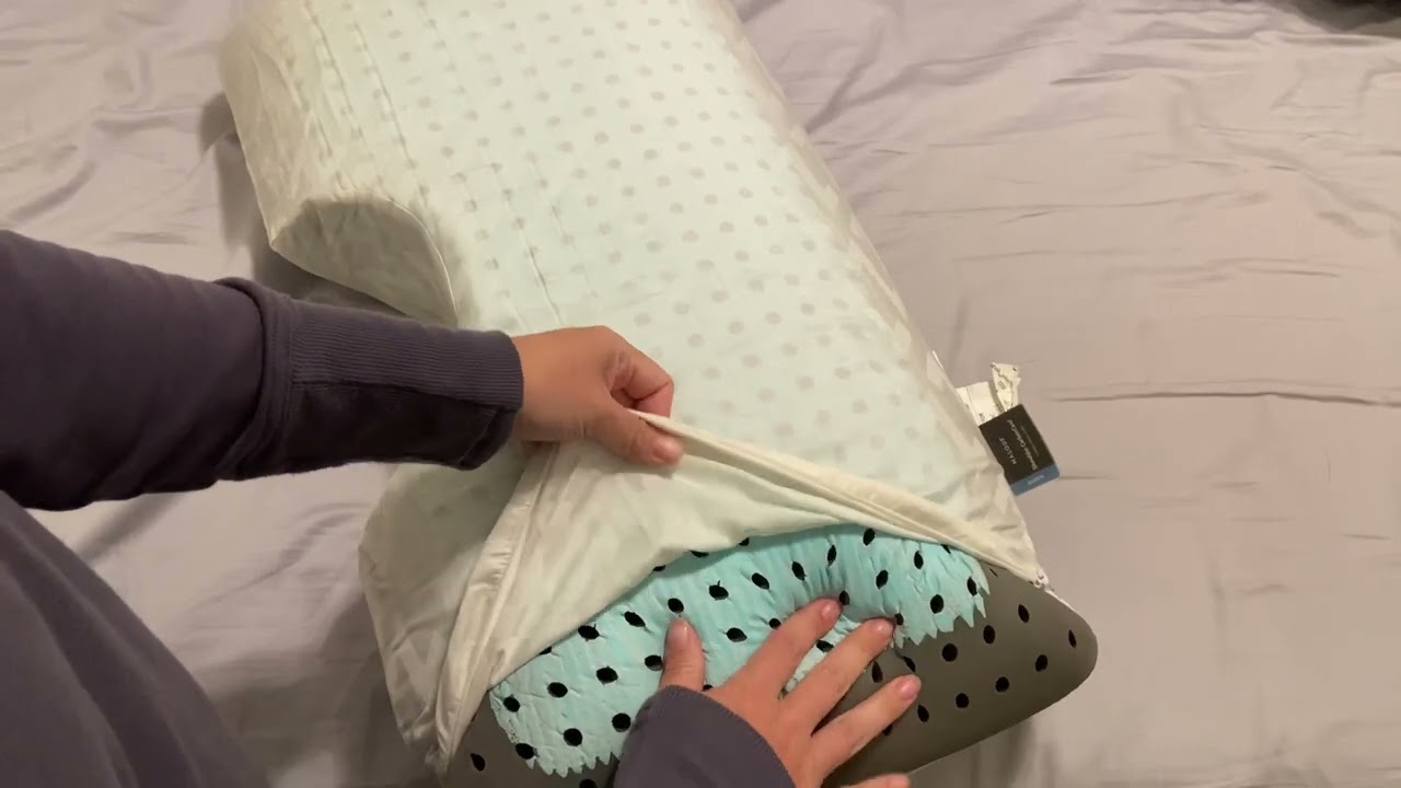 Malouf Z Shoulder Carboncool lt Omniphase Memory Foam with Shoulder Cut Out Pillow 