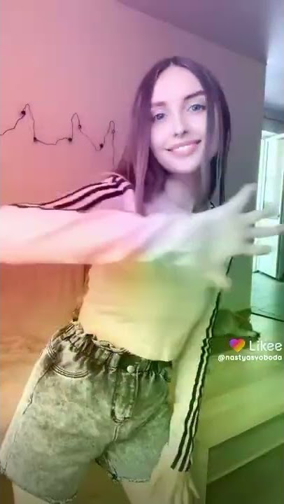 Lena wants to have some fun😝 | Lena Reif