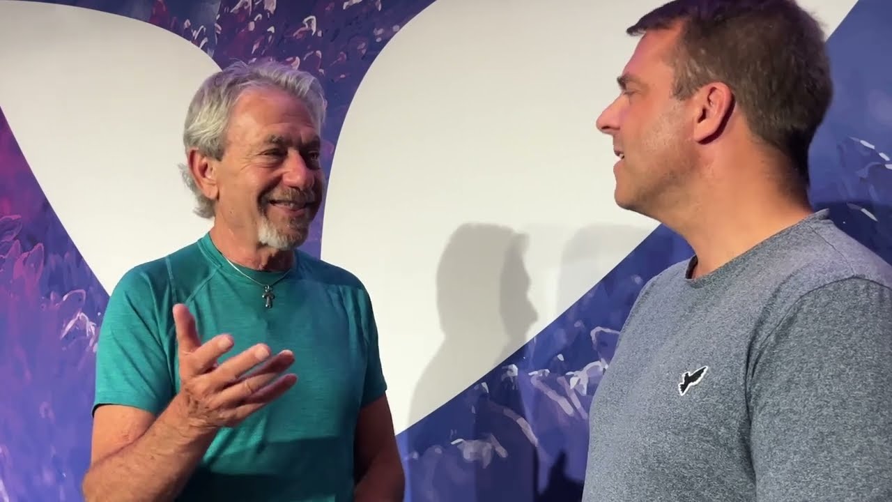 Louie Schwartzberg - Interview on Gratitude, Time and Passion