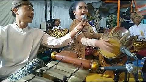 Mbak Eka uget-uget ngendang tayub||buka disel||