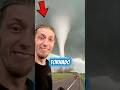 O que você faria se um tornado viesse na sua direção? 🌪😱