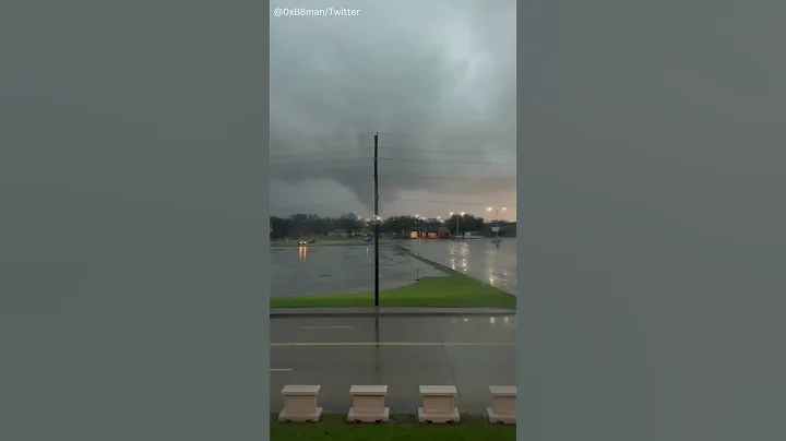 Tornado Forms in Dallas-Fort Worth Area