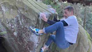 8B/8B+ «Magma Départ Bas» au Pertuis #hauteloire #boulder #madboulder #escalade #rockclimbing