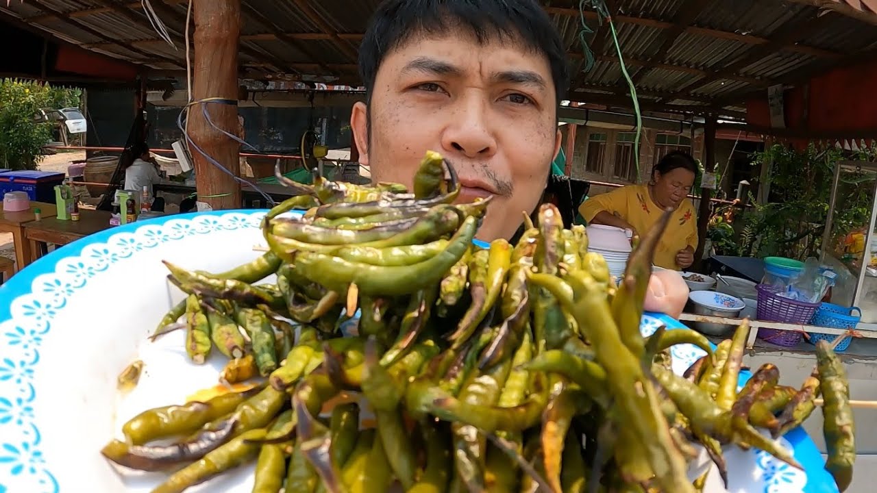 6ไม้พริกจี่  ก๋วยเตี๋ยวร้านยายเพอ