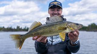 Fishing Smallmouth & Walleye on Lake of the Woods!