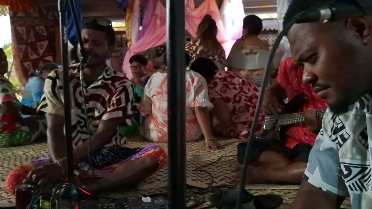 VT...Nomu sa mai gole yani (cover)