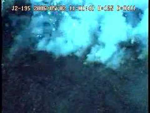 eruption of pompeii Submarine Ring of Fire 2006: Daikoku Sulfur Cauldron Volcano
