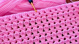 This Super Easy Crochet Baby Blanket Pattern is Adorable!  Crochet Stitch Perfect for Beginners