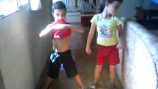 Vinicius E Isabela Dançando Funk