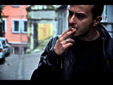 Ali Atay - Eksik Bir Şey Mi Var?