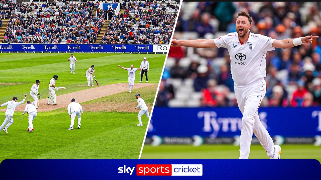 Ollie Robinson picks up a wicket with his first ball AGAIN! | Third Test vs Pakistan