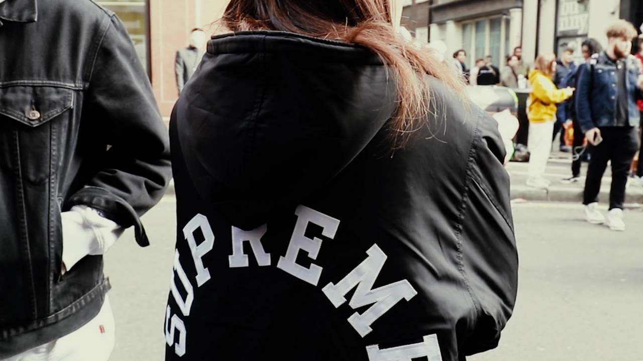 THE FIRST SUPREME SS17 DROP MADNESS + CHAOS !!!