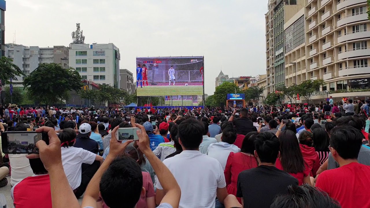 quán cafe xem bóng đá ở tphcm 2022 Update Không khí xem bóng đá ở TPHCM