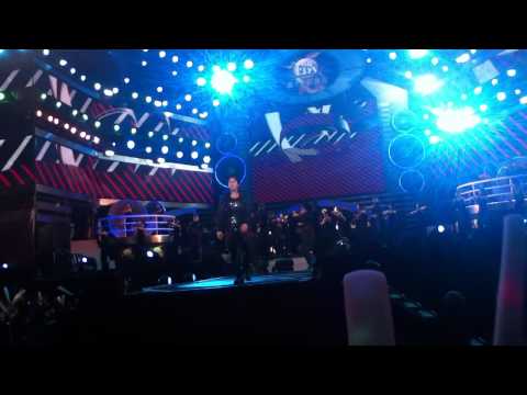 2012高雄義大世界跨年晚會 吳克群-愛我恨我+砰砰砰