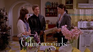 Logan Visits Stars Hallow | Gilmore Girls