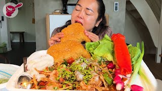 Tam Kung Sod 🌶 Giant Pork Rind | Yainang