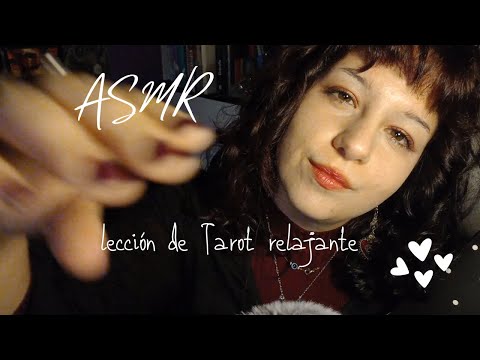 ASMR, susurrando sobre los Arcanos Mayores del Tarot 🔮relajación brujil para dormir💜