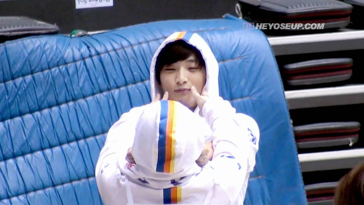 [FANCAM]110123 B2ST-YOSEOP