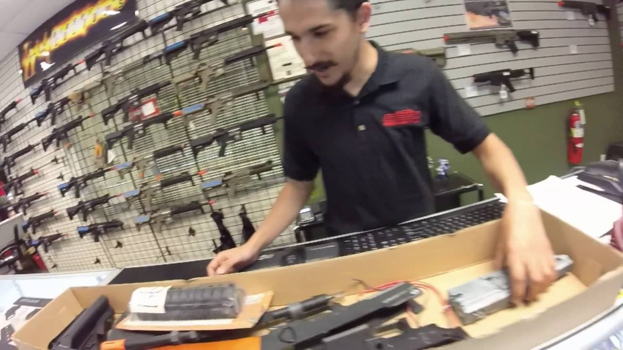 Airsoft GI Uncut - Airsoft GI Resupply Boneyard Mystery Box IV