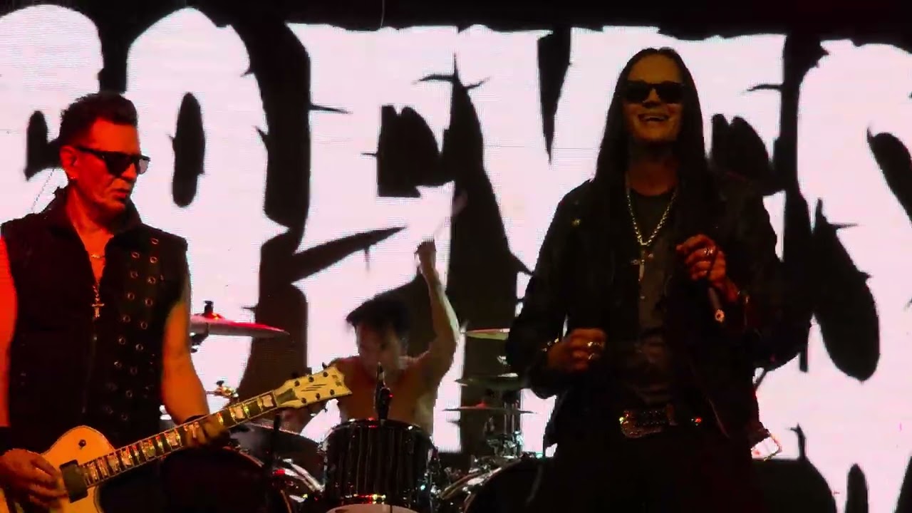 The 69 Eyes - Lost Boys (Live In São Paulo 2025)