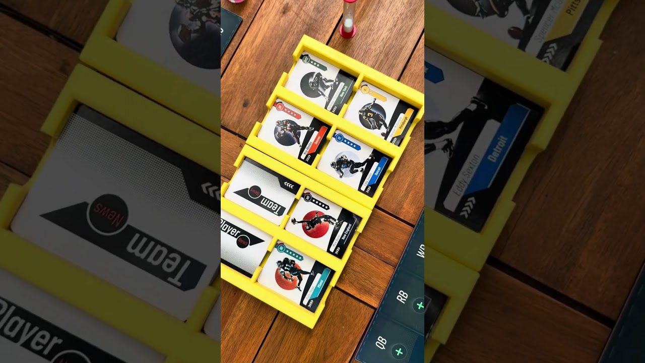 Huddle Gameplay Overview