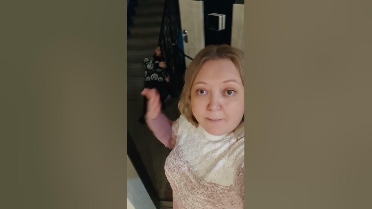 Песня сереженька ты снова в хлам. Песня сереженька ты снова в хлам. Песня сереженька ты снова в хлам. Песня про сережу. Модные треки.