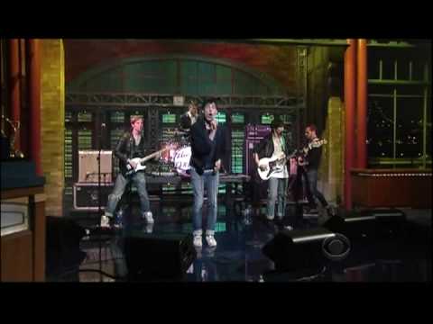 The Virgins - Rich Girl ( Live On David Letterman)