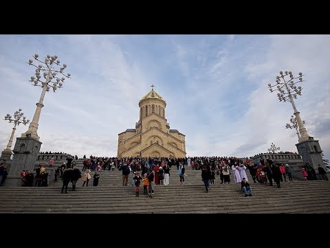 წმინდა ნინოს ჯვრის გადაბრძანება სამების საკათედრო ტაძარში26.01.2010