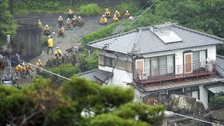 Japon : à la recherche de survivants après une coulée de boue dévastatrice