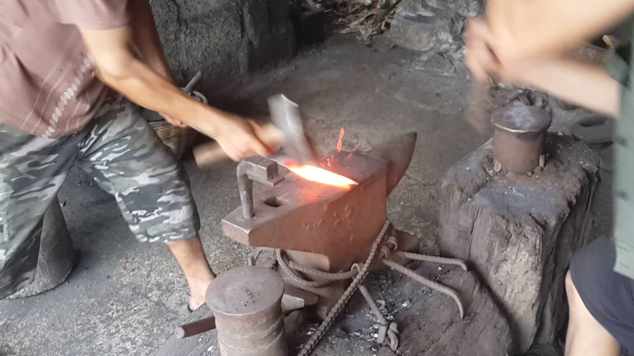 Thợ rèn - YouTube