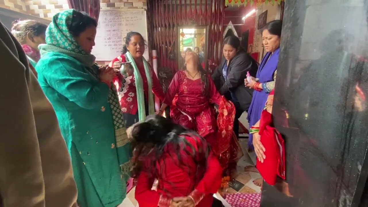 माँ कामाख्या ने खोली अपनी भगत की चौकी😊🌹