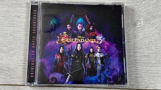 Disney Descendants 3 (2017) “CD Unboxing”