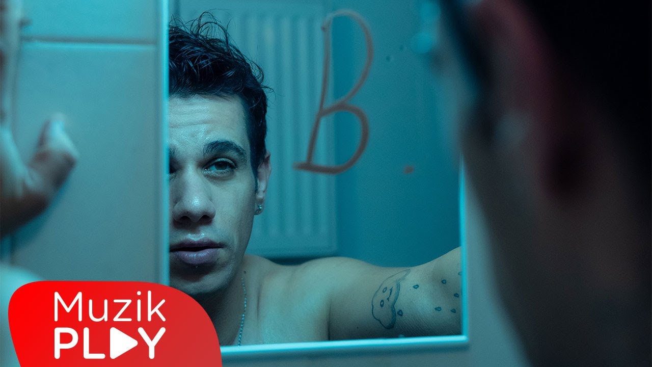 Guarda Anıl Emre Daldal - B. (Official Video) su YouTube Guarda Anıl Emre Daldal - B. (Official Video) su YouTube
