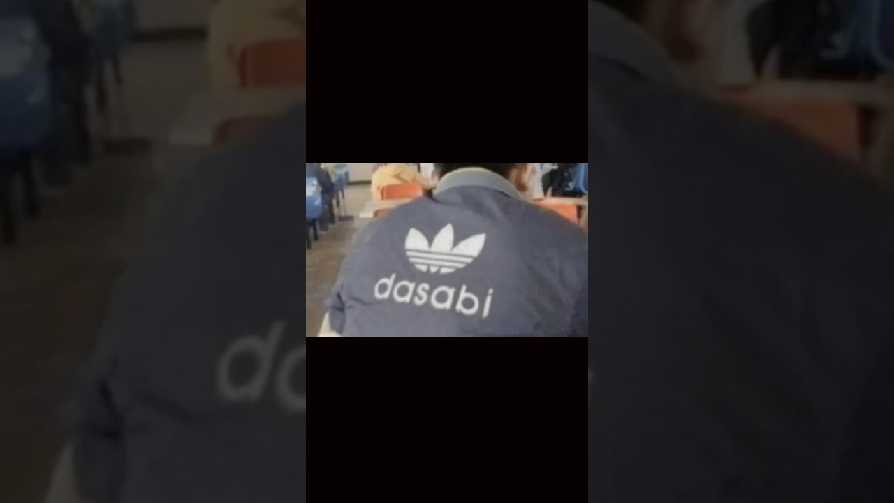 Fake Adidas 😂😂 