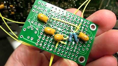 Laserdisc video output chip