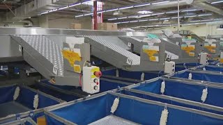 USPS gets new sorting machines ahead of holidays