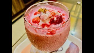 ICE TECH STRAWBERRY SHAKE |  STRAWBERRY MILK SHAKE RECIPE | SAM SADIA KITCHEN