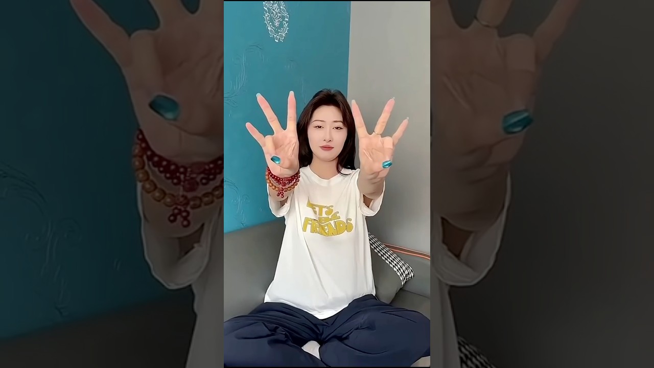 The Impossible Finger Touch Trick | Can You Do It? 