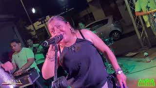 Famous Adriana Del Valle - "No puedo vivir sin él" (En Vivo) Profile